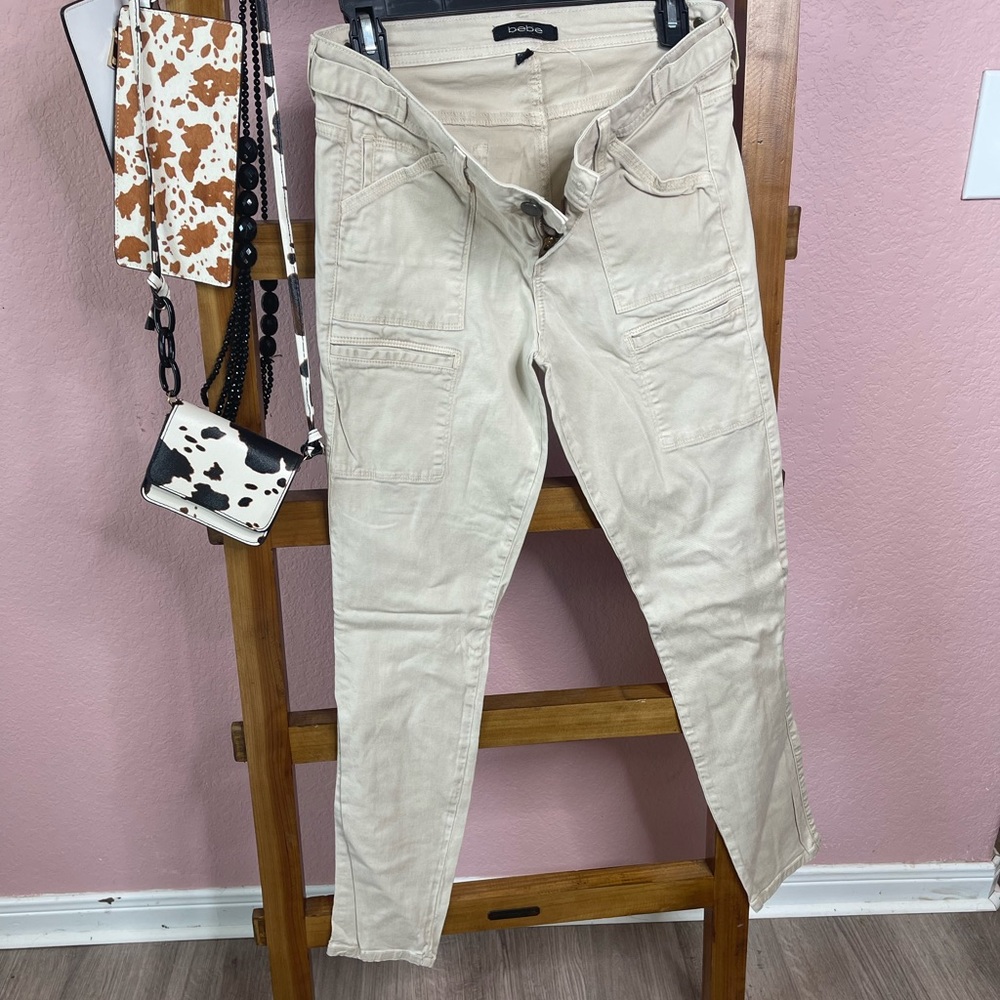 Bebe khakis